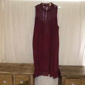 Large crochet lace maroon red sleeveless dress